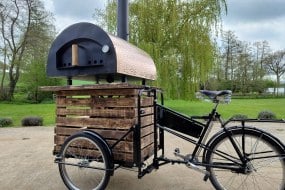 Three Wheeling Pizza Pizza Van Hire Profile 1