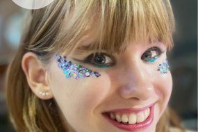 Lil' Pips Face Painting and Balloons Glitter
Bar Hire Profile 1