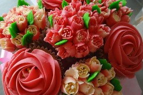 Slice of Heaven Cupcake Makers Profile 1