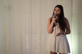 Vanessa Sergeant Vocals Wedding Entertainers for Hire Profile 1
