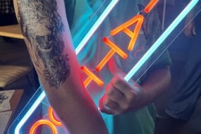 Chloes Glitz Bar Temporary Tattooists Profile 1