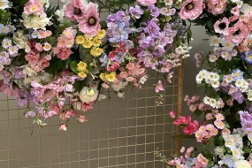 Ivy Cruz Limited Artificial Flowers and Silk Flower Arrangements Profile 1