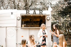 Lily and Lister Horsebox Bar Hire Profile 1