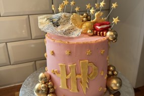 Timeless Treats by Holly Cake Makers Profile 1