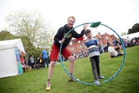 Will Frow Entertainment Circus Workshops Profile 1