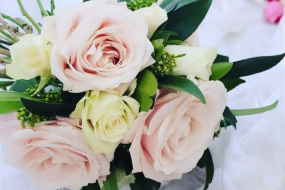 Allison Petals Wedding Flowers Profile 1