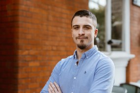 Limongi Photography Hire a Portrait Photographer Profile 1