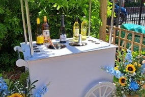 Clintons Crafts @33 Prosecco Van
Hire Profile 1