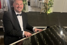 UKPIANIST Classical Musician Hire Profile 1