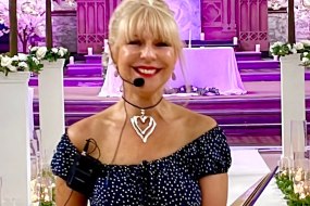 AllyRosalie Celebrant Wedding Celebrant Hire Profile 1