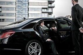 Executive Cabs Glasgow Chauffeur Hire Profile 1