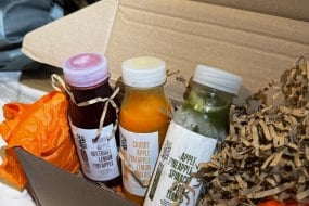 Vees Juicebox Co Mobile Juice Bars Profile 1