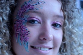 Angela May Fairbank Live Event Painter Profile 1