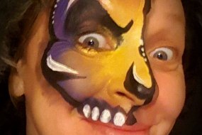 Braw Faces n Glitter Face Painter Hire Profile 1