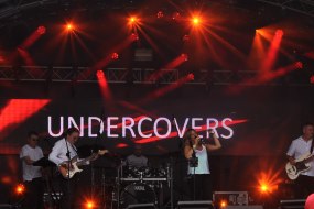Undercovers  Band Hire Profile 1