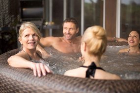 Central Hot Tub Hire Hot Tub Hire Profile 1