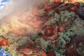 The Meat Thief - Hampshire BBQ Catering Company Paella Catering Profile 1