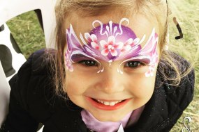 Aurora Face and Body Art Face Painter Hire Profile 1