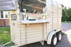 The Tipsy Tin Horsebox Bar Hire  Profile 1