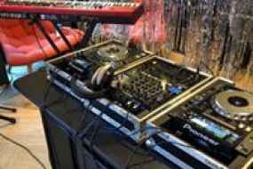 Rigs and Gigs Mobile Disco Hire Profile 1