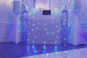 White DJ Booth and Lighting White DJ Booth and Lighting