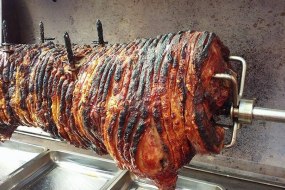 Tom Piper's Hog Roast Business Lunch Catering Profile 1