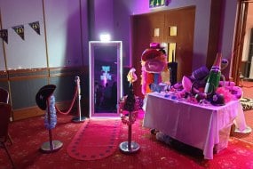 Selfie Stars 360 Photo Booth Hire Profile 1