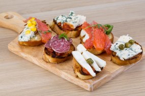 The Travelling Chef Canapés Profile 1