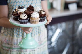 Tam’s Cakes & Cookies Cake Makers Profile 1