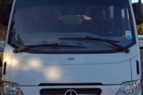 M25 Minibuses
