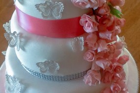 Bakerella Wedding Cakes Prosecco Van Hire Profile 1