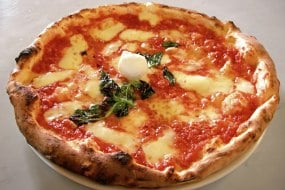The POD Street Food & Events Pizza Van Hire Profile 1