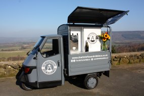 The Little Fizz And Nibble Co Mobile Wine Bar hire Profile 1