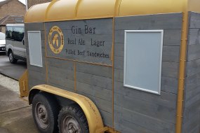 The Porky Pint Gin Cart Horsebox Bar Hire  Profile 1