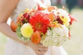 Decor Style & Design Wedding Flowers Profile 1