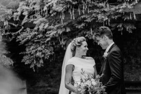 Lucy Wallace Photography Wedding Photographers  Profile 1