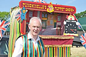 Mr Bimbamboozle's Puppet Magic Party Entertainers Profile 1
