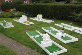 Wacky Golf Staines-Upon-Thames Crazy Golf Hire Profile 1