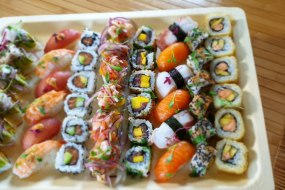 La fusión UK Sushi Catering Profile 1