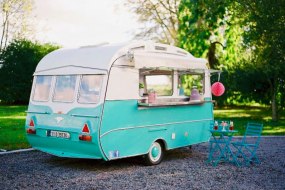 Isolde - Our vintage Carlight caravan