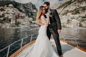 V and H Photography Wedding Photographers  Profile 1