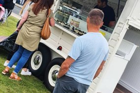 The Sweet Petite Food Van Hire Profile 1