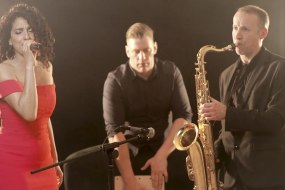 Ana Leon Singer Band Hire Profile 1