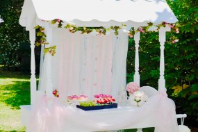 Silver Swan Events Sweet and Candy Cart Hire Profile 1