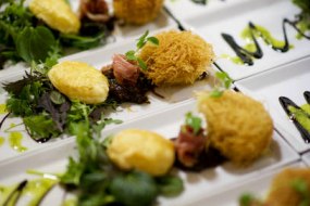 Mint Leaves Catering Vegan
Catering Profile 1