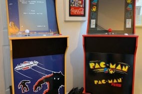 Space Invaders & Pac Man