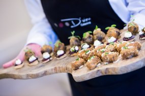 D'vine Catering Traditional Pole Marquee Profile 1