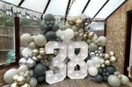 Bloom & Balloon