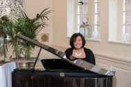 PianoDaisy