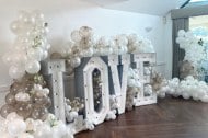 Led love letters with balloons